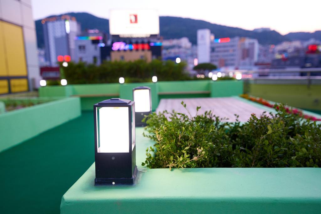 24 ゲストハウス ジャガルチ 釜山広域市 エクステリア 写真